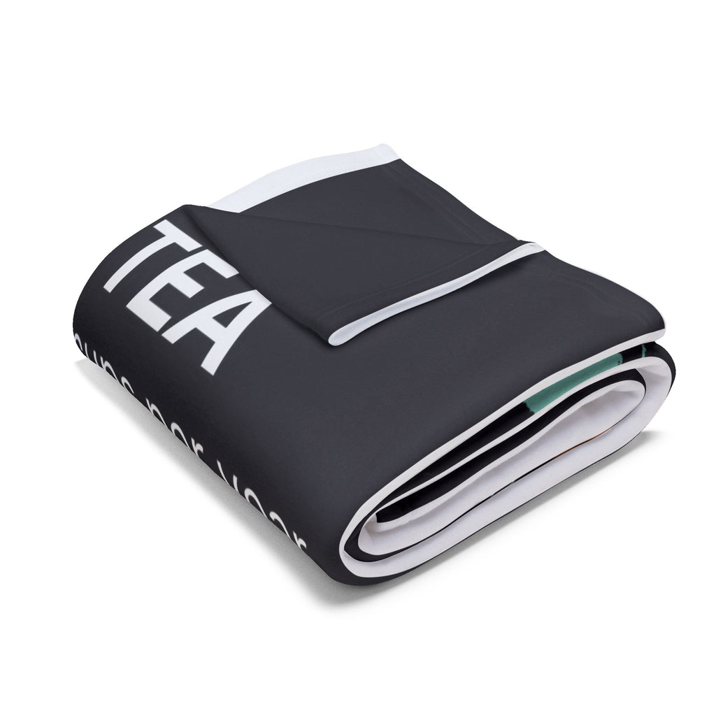 Coffee vs Tea World in Maps Fleece Blanket